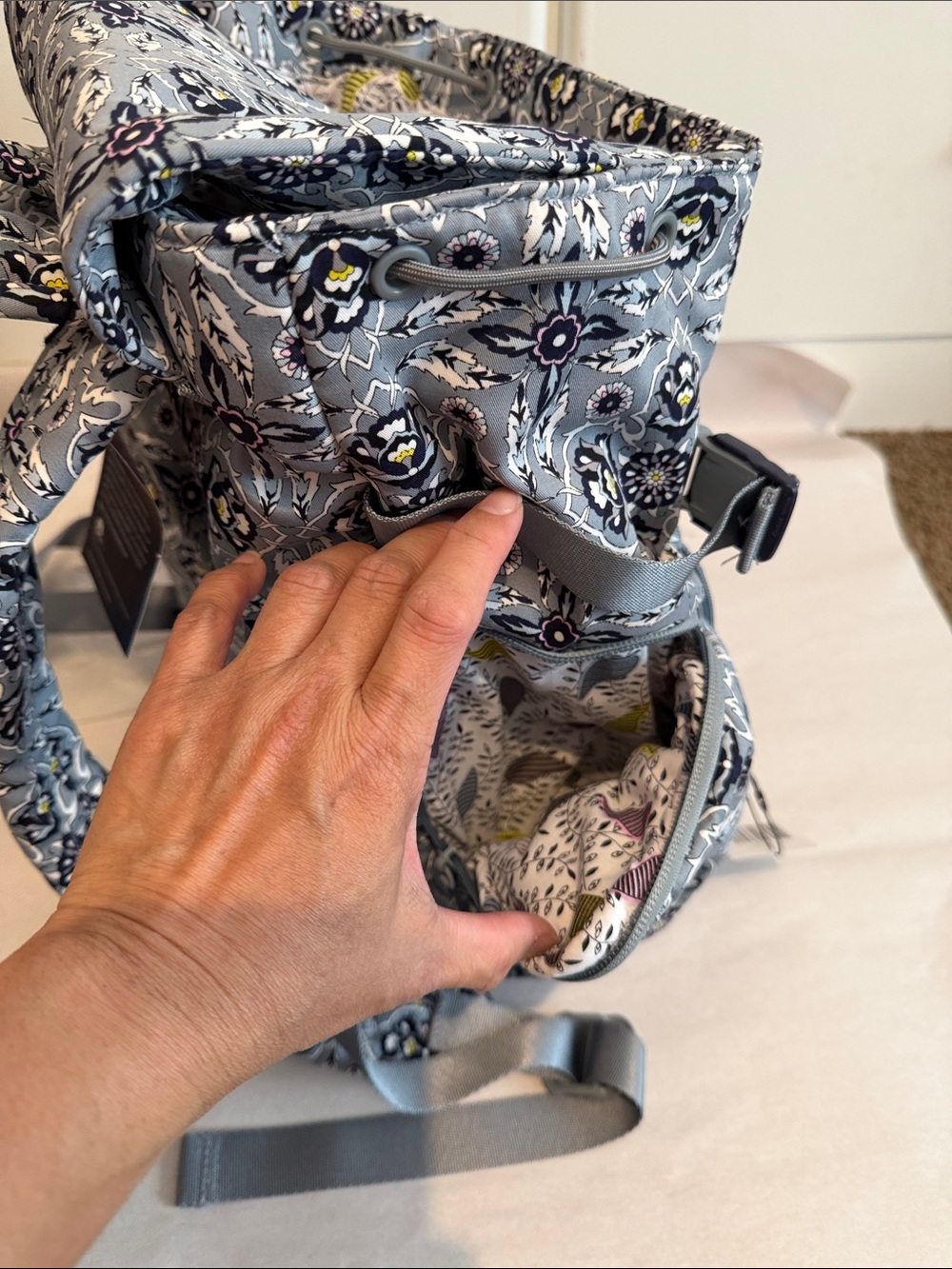 Vera Bradley Backpack - Picture 12 of 13